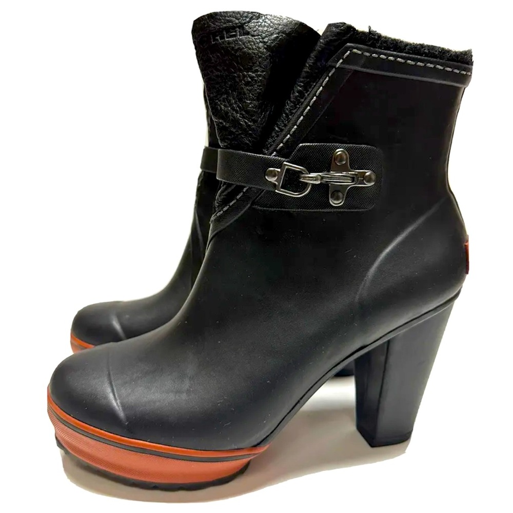Sorel Womens Medina Rain Heel Boot Size 7 Waterproof Rain Snow EUC Black/Orange